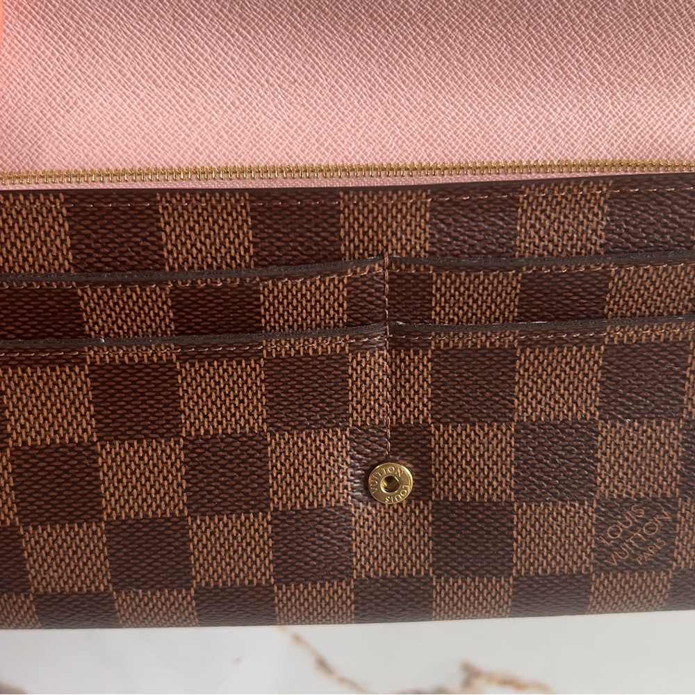 Authentic Louis Vuitton Sarah Wallet Ebene Pink - Picture 8 of 16